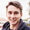 无广告、无订阅费，却提供2GB文件传输和云端同步，彻底改变我对免费软件的认知。”